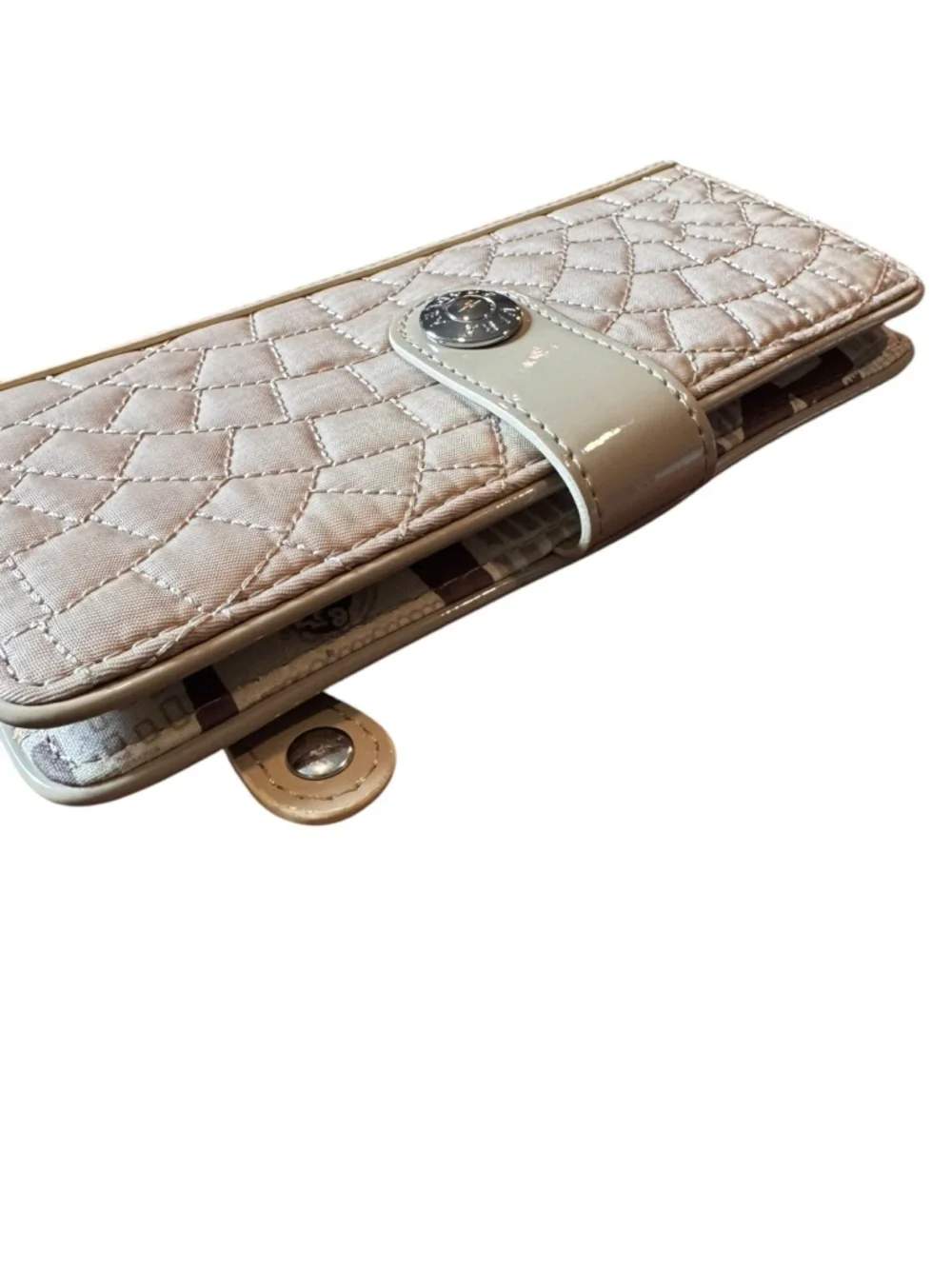 Vera Bradley Quilted Blush Cream Snap Wallet - Picture 5 of 9